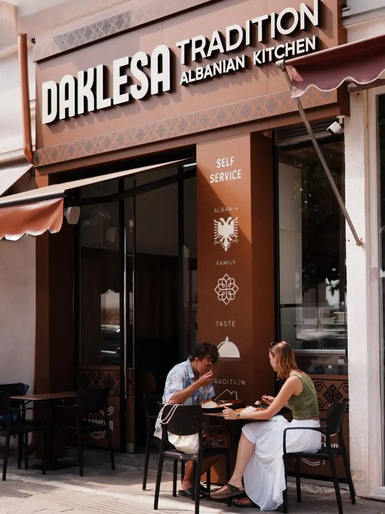Guests at the Daklesa Tradition terrace